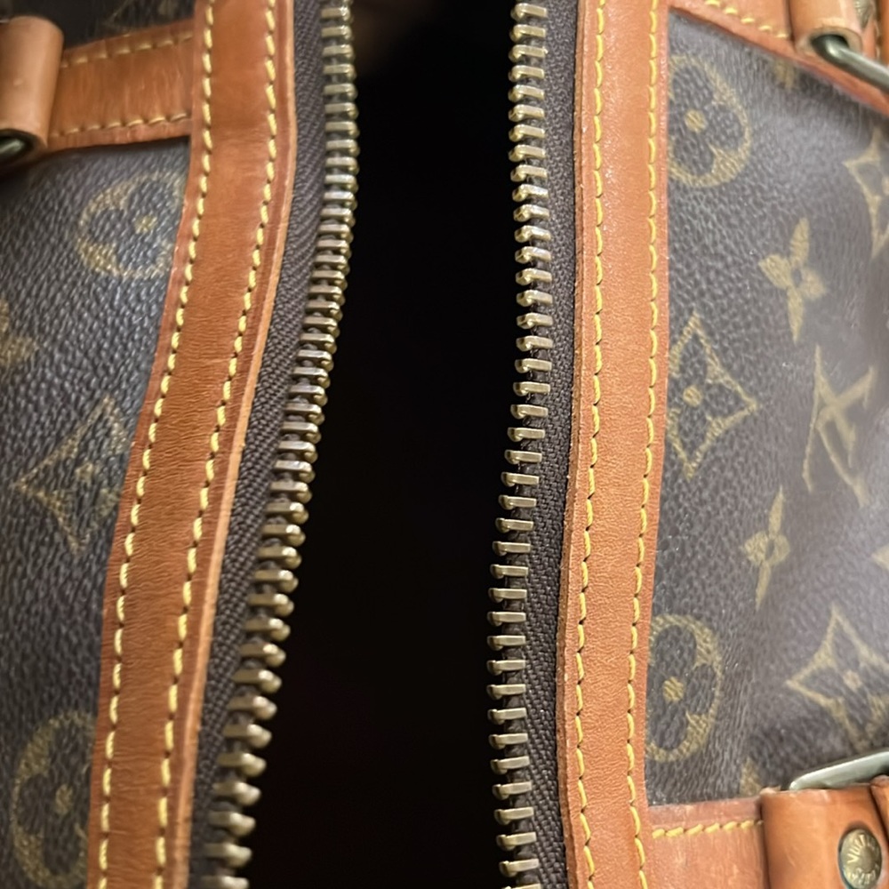 Louis Vuitton Square Sac Souple 45 - Picture 10 of 10